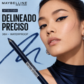Maybelline™ Tattoo Studio - Lápiz delineador de ojos afilable resistente al agua que acompaña todo tu día.